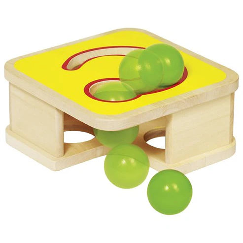 Goki Hammer Bench & Ball Track
