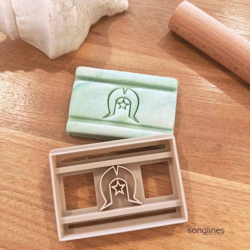 Songlines Torres Strait Island Flag Eco-Imprint Cutter