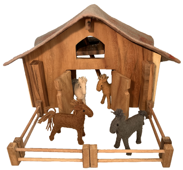 Papoose Deluxe Barn Set