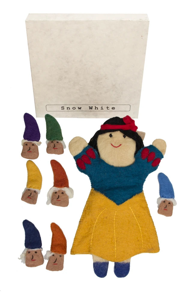 Papoose Story Puppets Snow White & the Seven Dwarfs