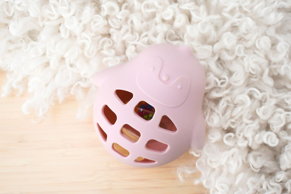 Koala Dream Silicone Penguin Rolling Rattle Pink