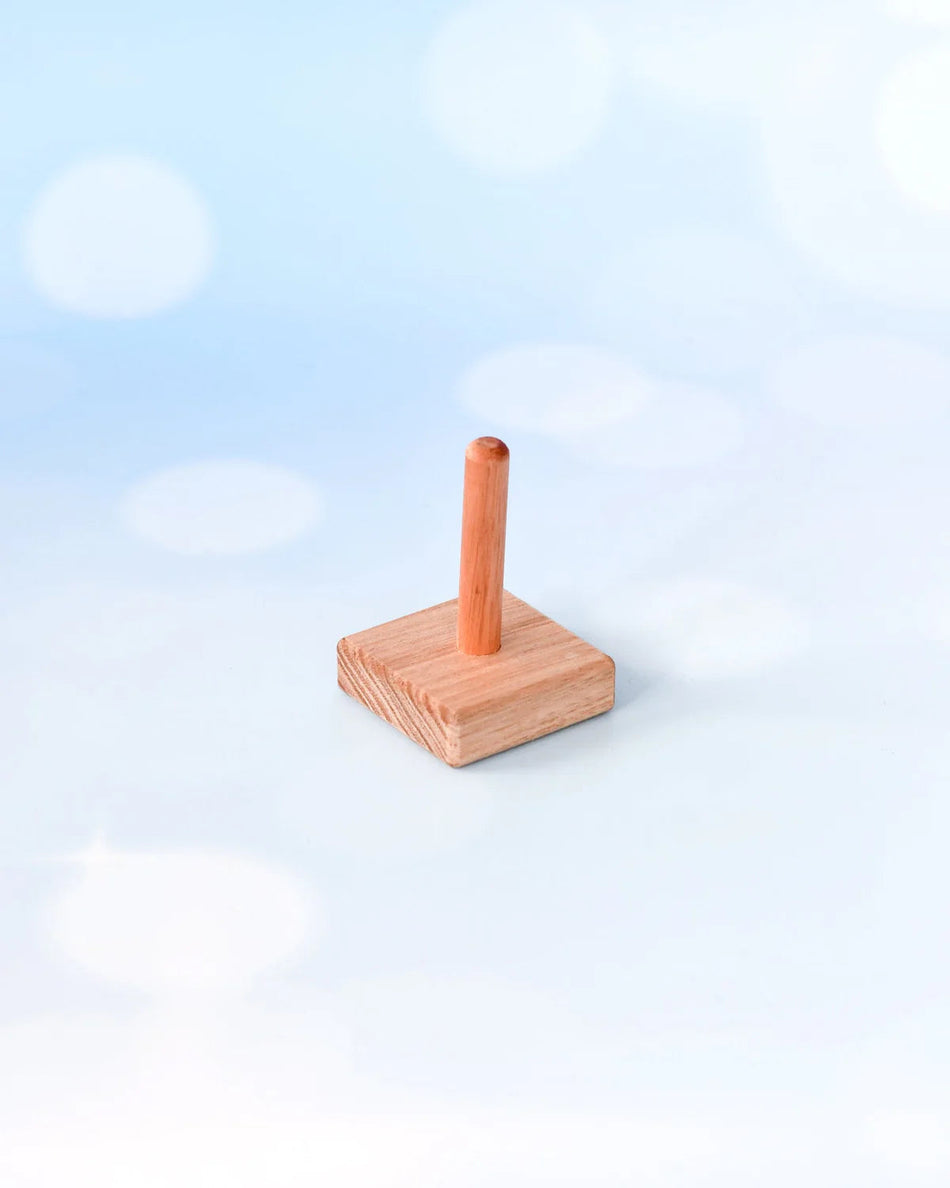 Tara Treasures Finger Puppet Stand Short