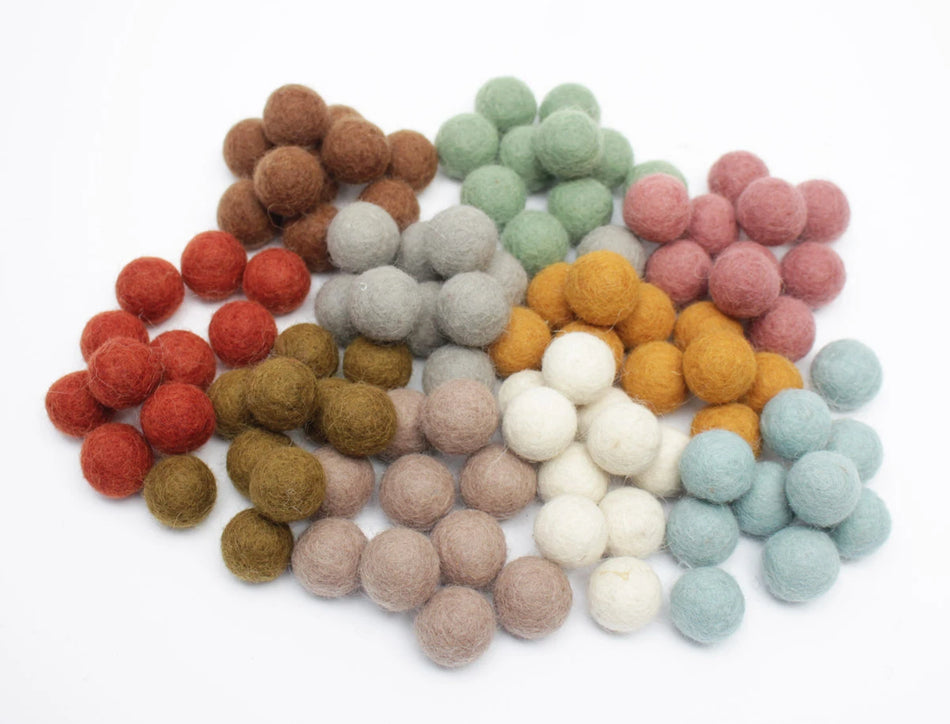 Papoose Felt Balls 2cm Earth 100pc