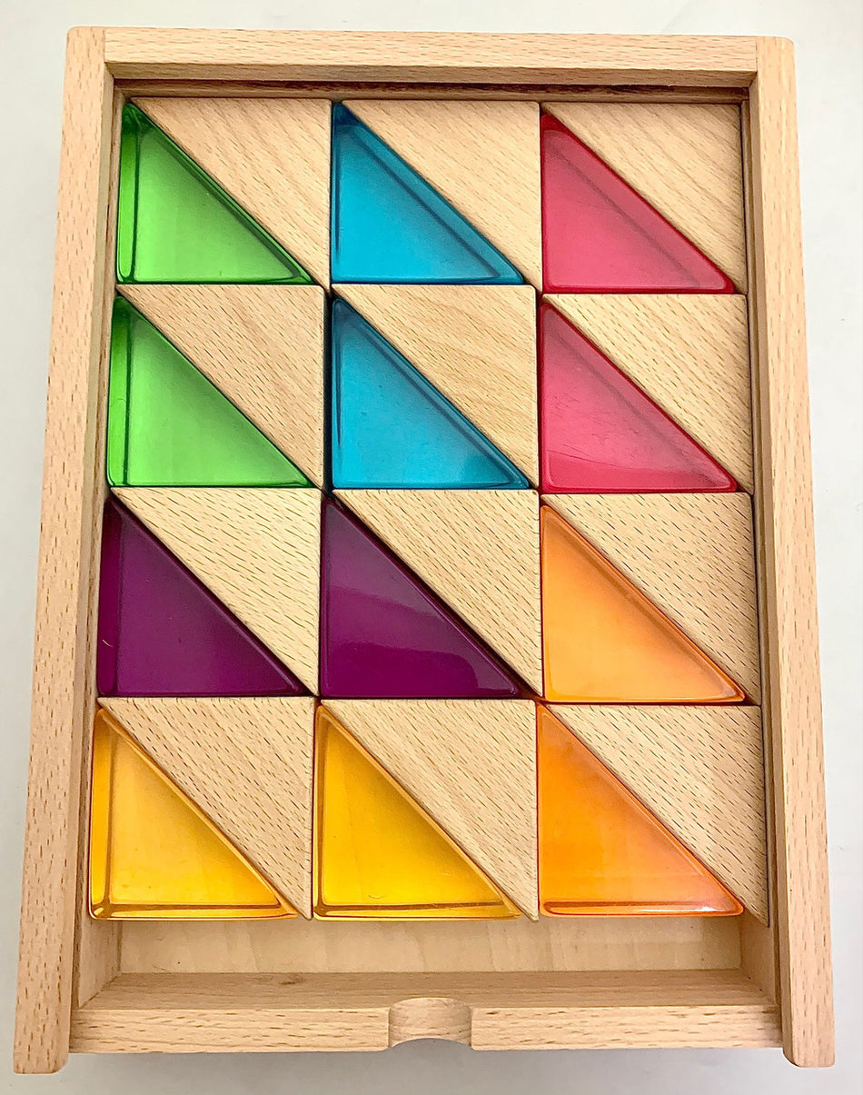 Papoose Wood+Lucite Large Triangles 24pc