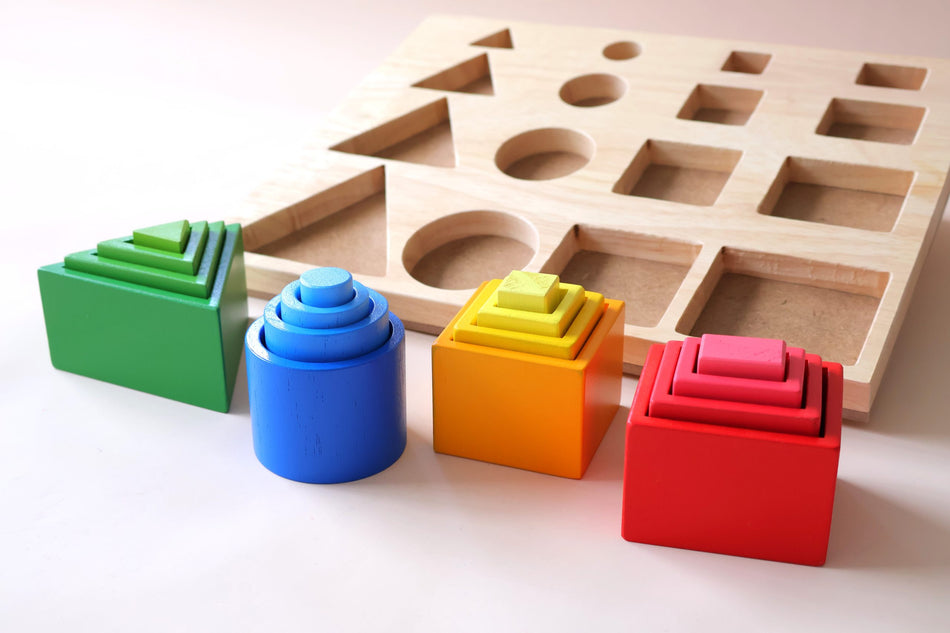 Q Toys 3D Sorting and Nesting Board