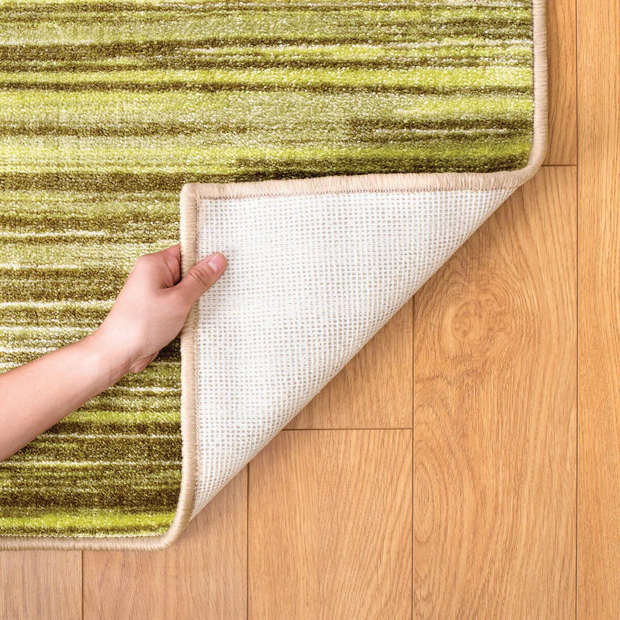 Green Thatch Carpet - 274 x 183m